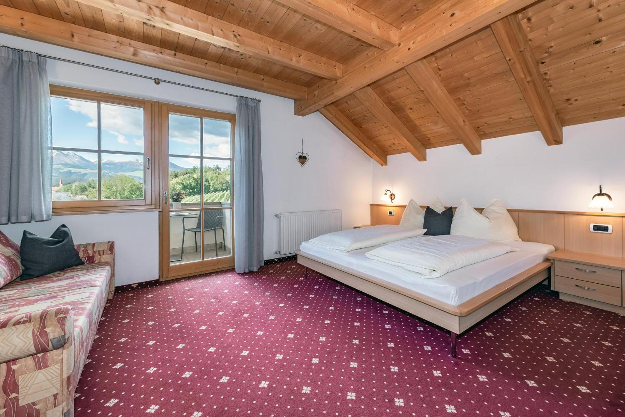 Trinnerhof- Hof Chalets Und Obsthof Mit Zimmer Natz-Schabs Exterior foto